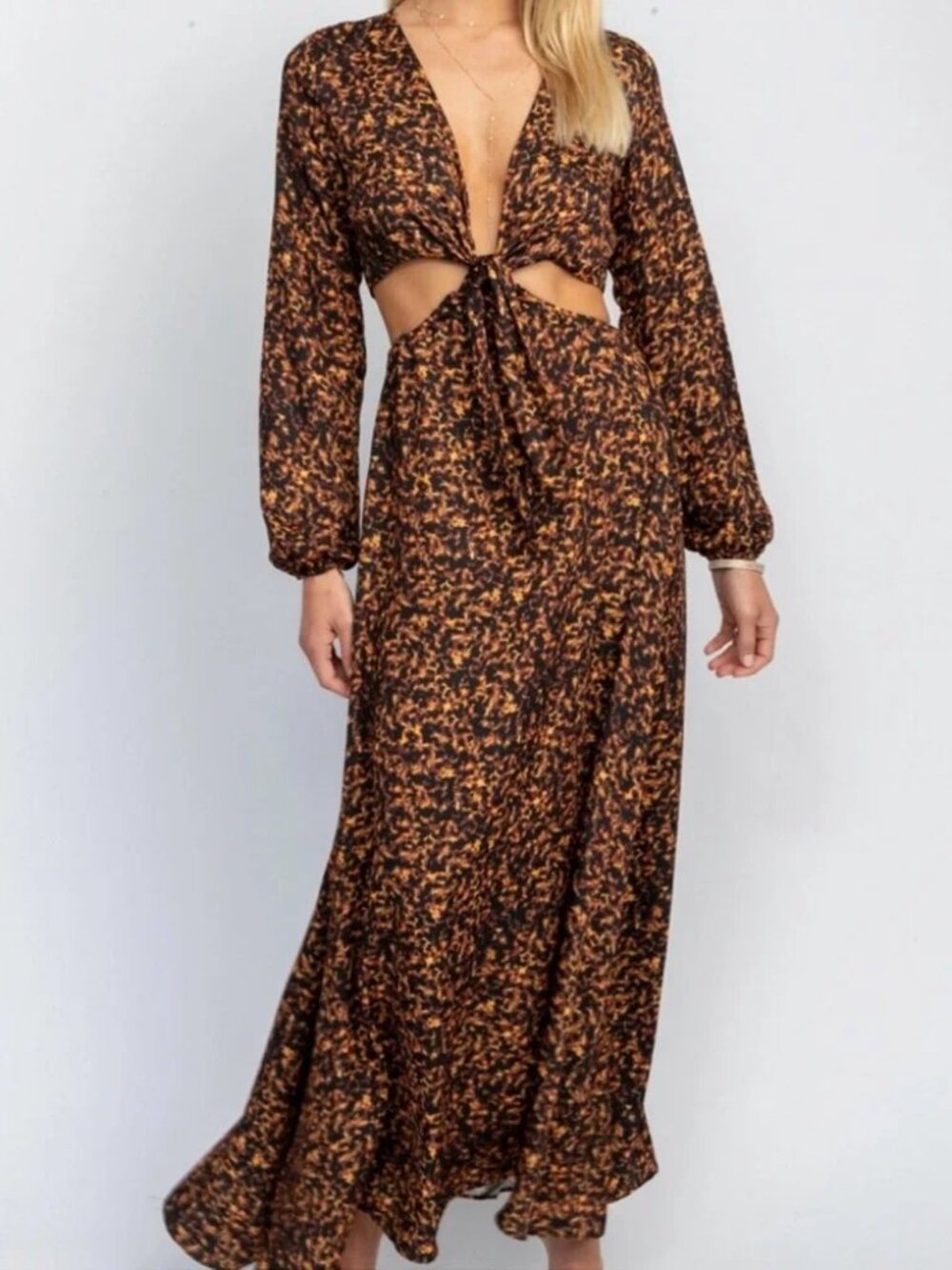 Resa Noelle 2 Pc Cut Out Maxi Dress
